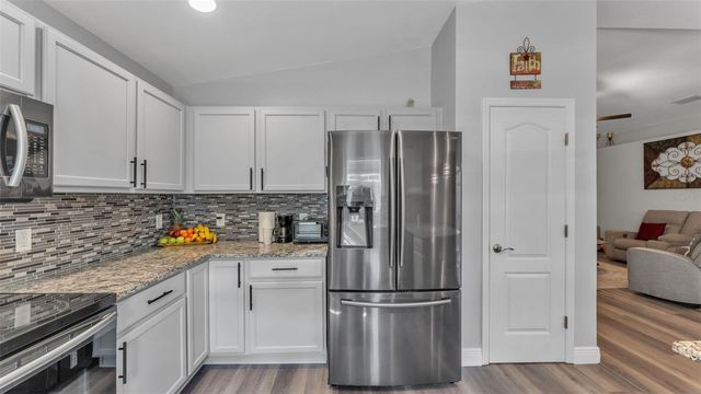 302 BROOKSHIRE DRIVE, Lake Wales, FL 33898