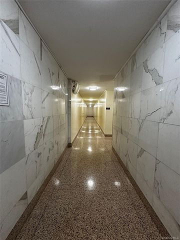 149-30 88th Street 3D, Howard Beach, NY 11414