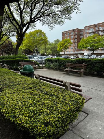 149-30 88th Street 3D, Howard Beach, NY 11414