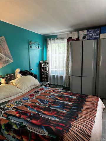 149-30 88th Street 3D, Howard Beach, NY 11414