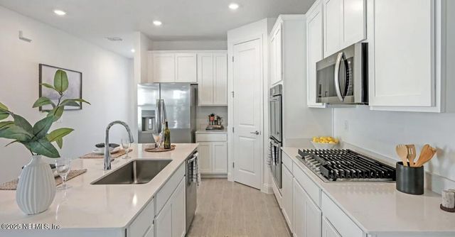 2968 ADELAIDE Road, Green Cove Springs, FL 32043