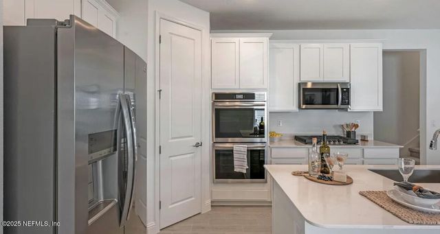 2968 ADELAIDE Road, Green Cove Springs, FL 32043