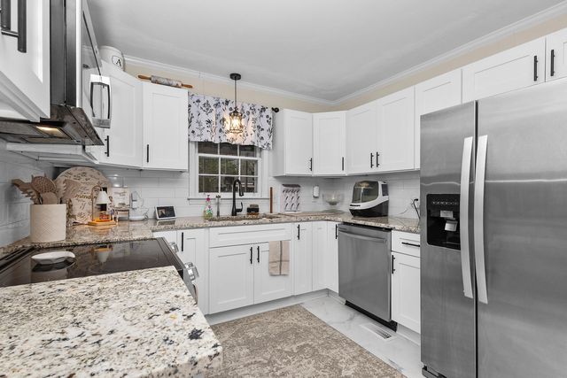 419 Azalea Drive, Walterboro, SC 29488