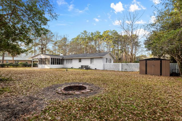 419 Azalea Drive, Walterboro, SC 29488