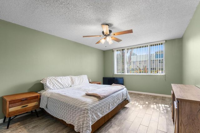 110 Half Moon Circle D1, Hypoluxo, FL 33462