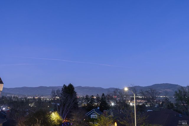 42 Clement Ct, Napa, CA 94558