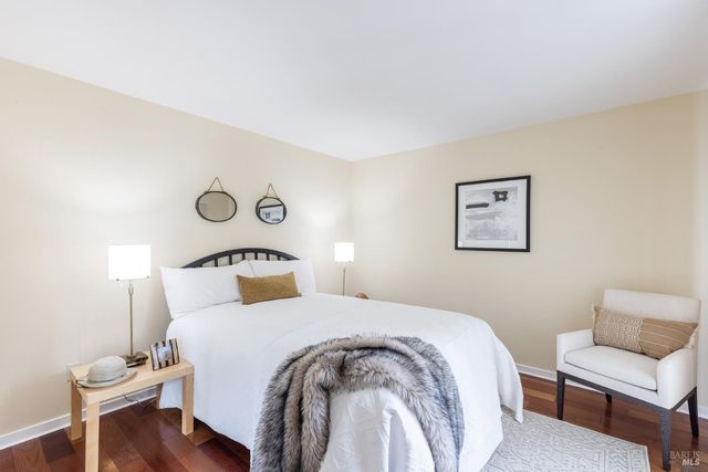 42 Clement Ct, Napa, CA 94558