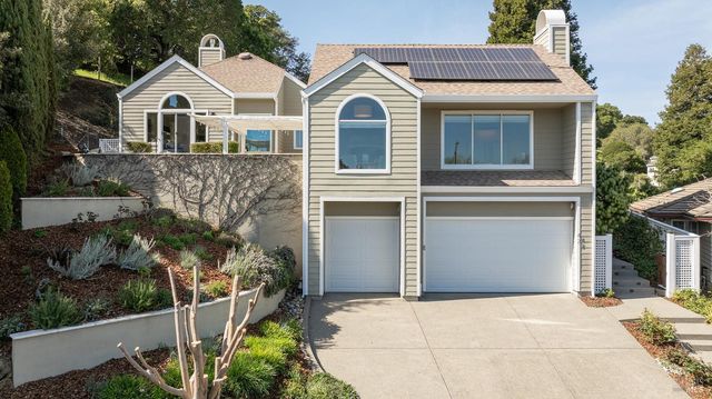 42 Clement Ct, Napa, CA 94558