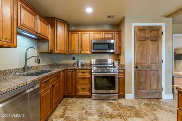 6518 E 12th Street, Tucson, AZ 85710