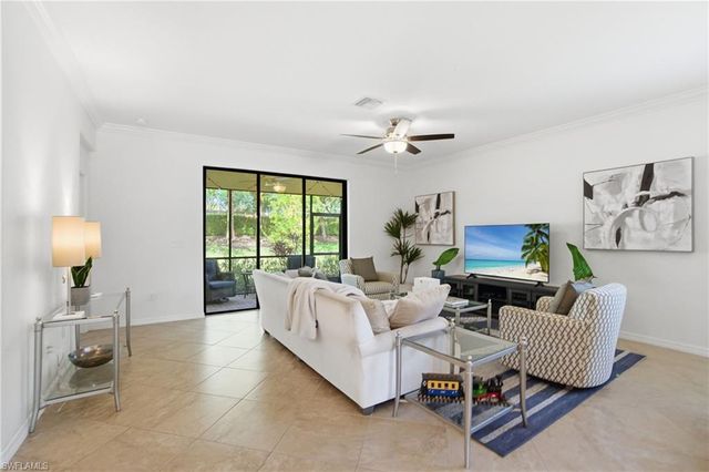 9216 Woodhurst DR, Naples, FL 34120