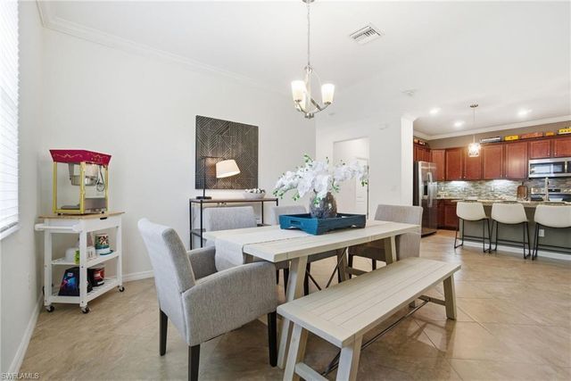 9216 Woodhurst DR, Naples, FL 34120