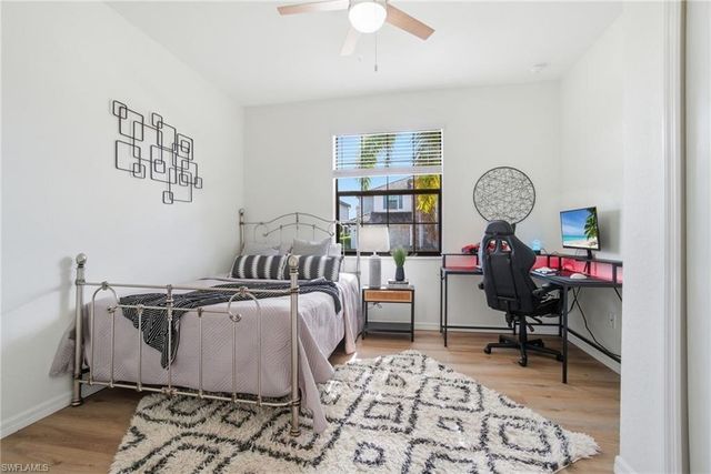 9216 Woodhurst DR, Naples, FL 34120