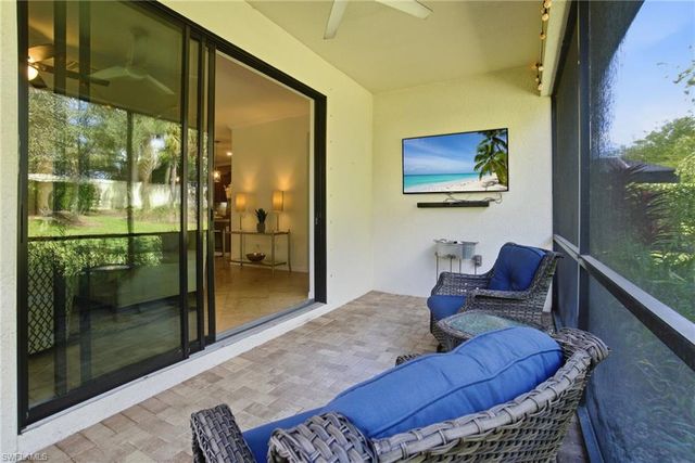 9216 Woodhurst DR, Naples, FL 34120