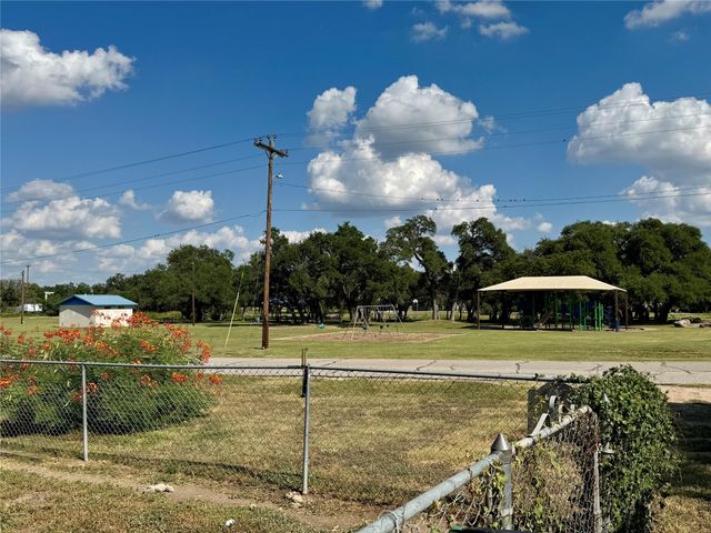 2500 Peach Tree LN, Cedar Park, TX 78613