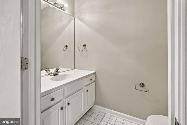 1401 ROUNDHOUSE LN, Alexandria, VA 22314
