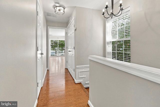 1401 ROUNDHOUSE LN, Alexandria, VA 22314