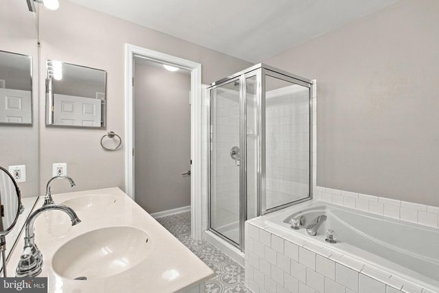 1401 ROUNDHOUSE LN, Alexandria, VA 22314