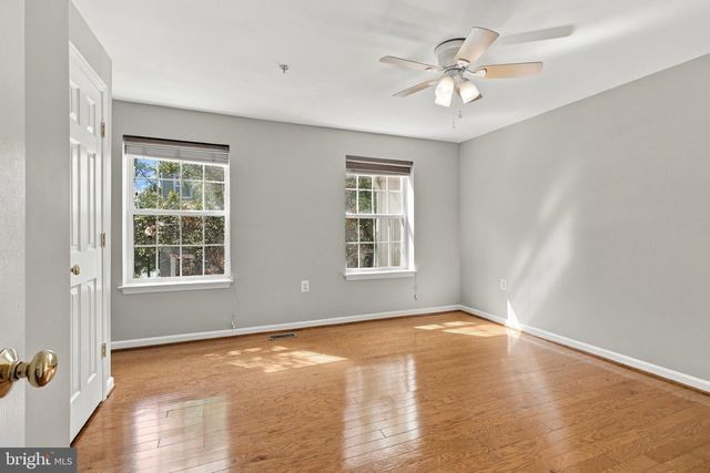 1401 ROUNDHOUSE LN, Alexandria, VA 22314