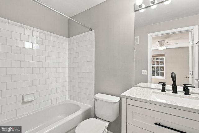 1401 ROUNDHOUSE LN, Alexandria, VA 22314