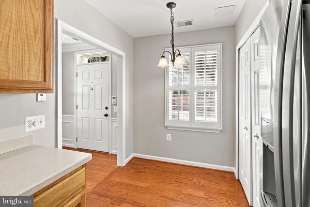 1401 ROUNDHOUSE LN, Alexandria, VA 22314