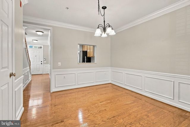 1401 ROUNDHOUSE LN, Alexandria, VA 22314