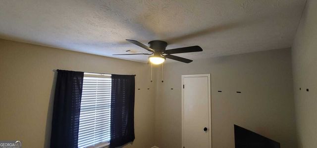 8975 Ashwood Drive, Riverdale, GA 30274