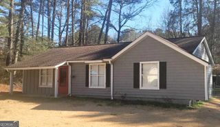 8975 Ashwood Drive, Riverdale, GA 30274