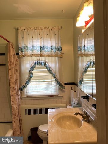 1547 LOCHWOOD RD, Baltimore, MD 21218