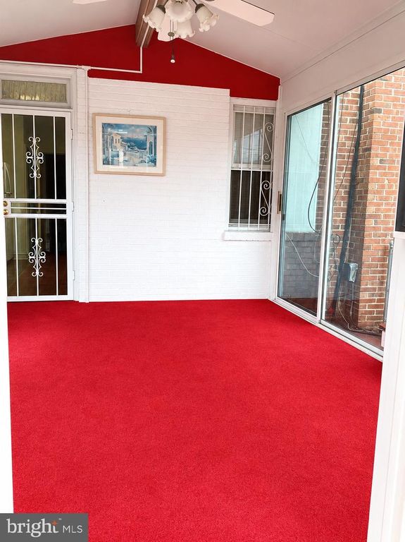 Image 18 of property listing at 1547 LOCHWOOD RD, Baltimore, MD 21218