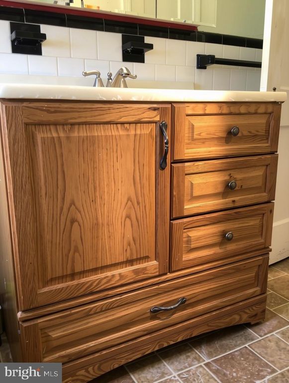 Image 24 of property listing at 1547 LOCHWOOD RD, Baltimore, MD 21218