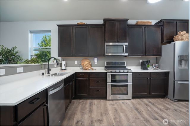 386 Grennan Lane N, Enumclaw, WA 98022
