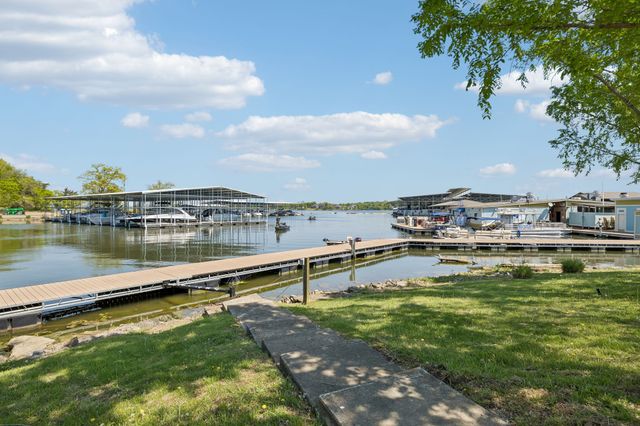 1806 Riverside Rd, Old Hickory, TN 37138