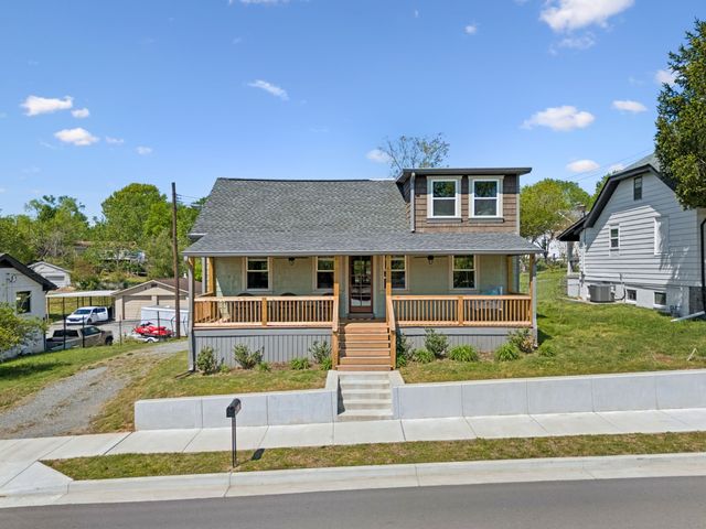 1806 Riverside Rd, Old Hickory, TN 37138