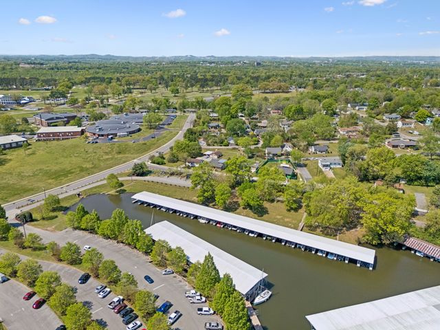 1806 Riverside Rd, Old Hickory, TN 37138