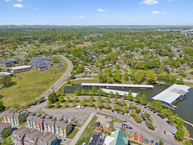 1806 Riverside Rd, Old Hickory, TN 37138