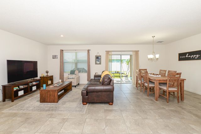 567 SW Paar Drive, Port St. Lucie, Port St Lucie, FL 34953