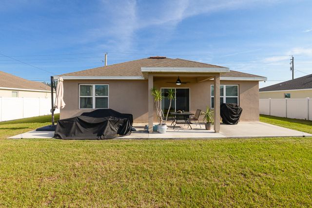 567 SW Paar Drive, Port St. Lucie, Port St Lucie, FL 34953