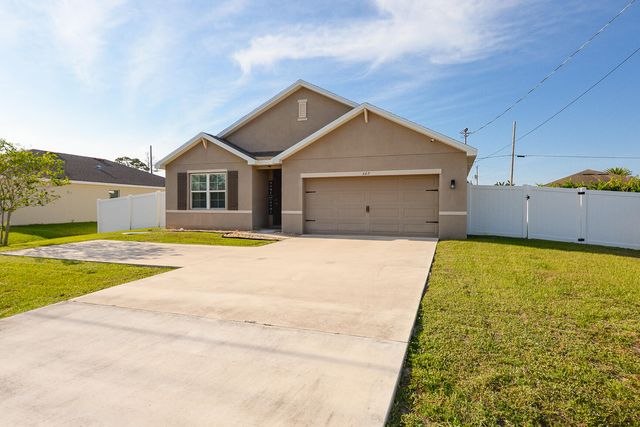567 SW Paar Drive, Port St. Lucie, Port St Lucie, FL 34953