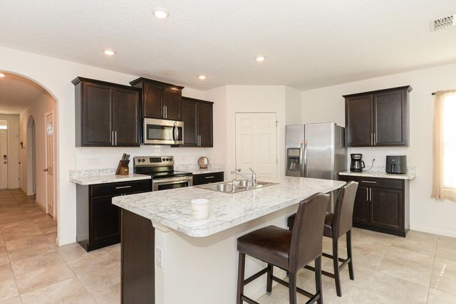 567 SW Paar Drive, Port St. Lucie, Port St Lucie, FL 34953