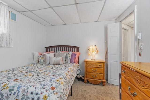 437 Lowell St, Peabody, MA 01960