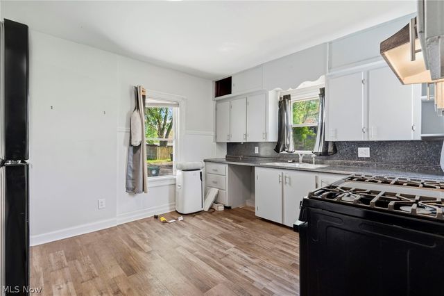 1646 Royal Avenue NE, Canton, OH 44705
