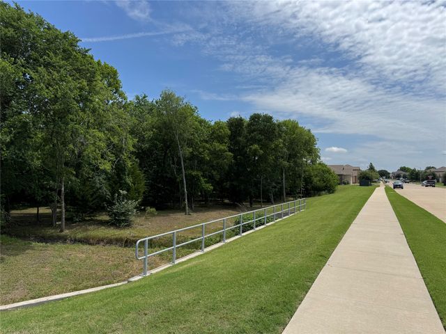2209 Cinnamon Springs Road, Glenn Heights, TX 75154