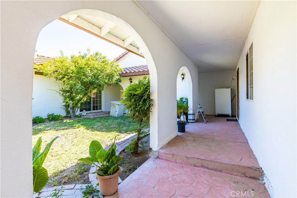 Image 37 of property listing at 65380 San Lucas, Lockwood, CA 93932