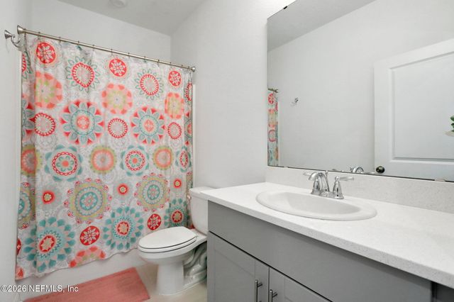 330 ANTHONY Drive, Jacksonville, FL 32218