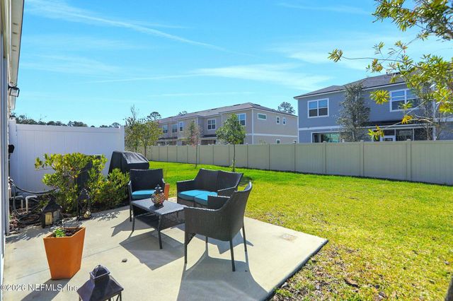 330 ANTHONY Drive, Jacksonville, FL 32218