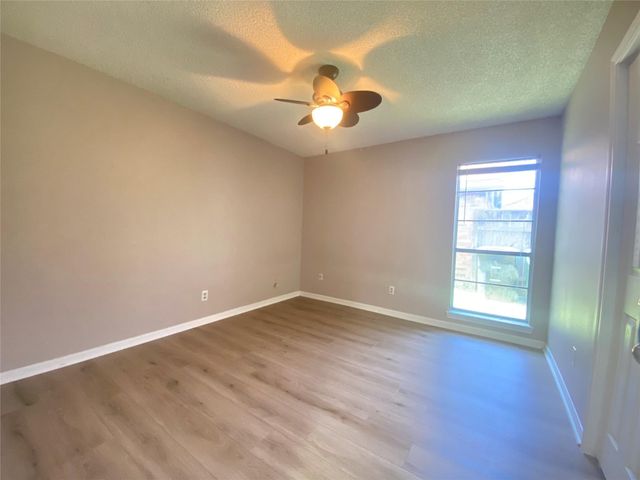 815 Ramada Drive, Houston, TX 77062