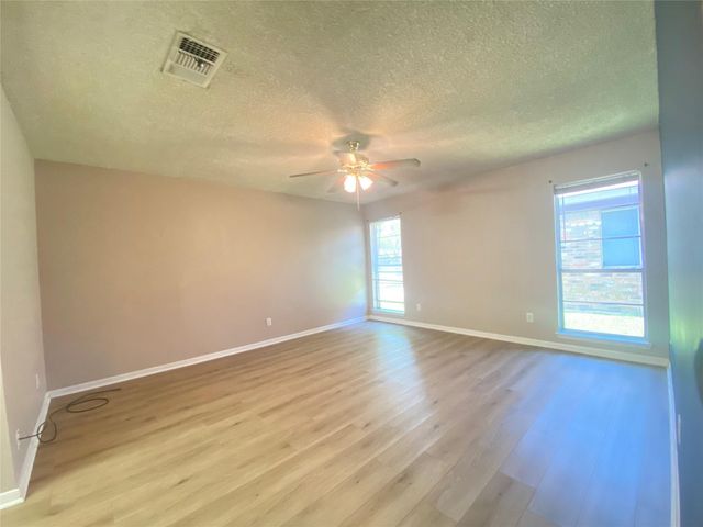 815 Ramada Drive, Houston, TX 77062