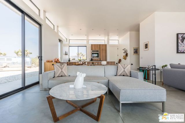 5002 Mormon Avenue, Yucca Valley, CA 92284