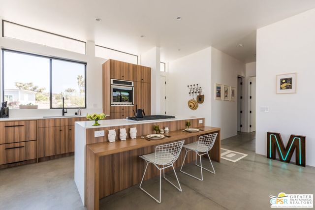 5002 Mormon Avenue, Yucca Valley, CA 92284