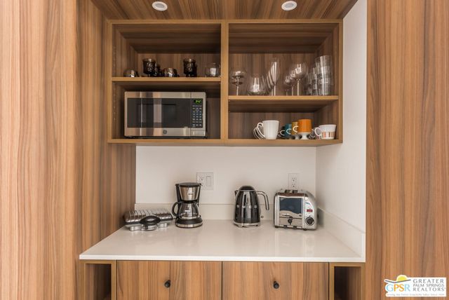 5002 Mormon Avenue, Yucca Valley, CA 92284